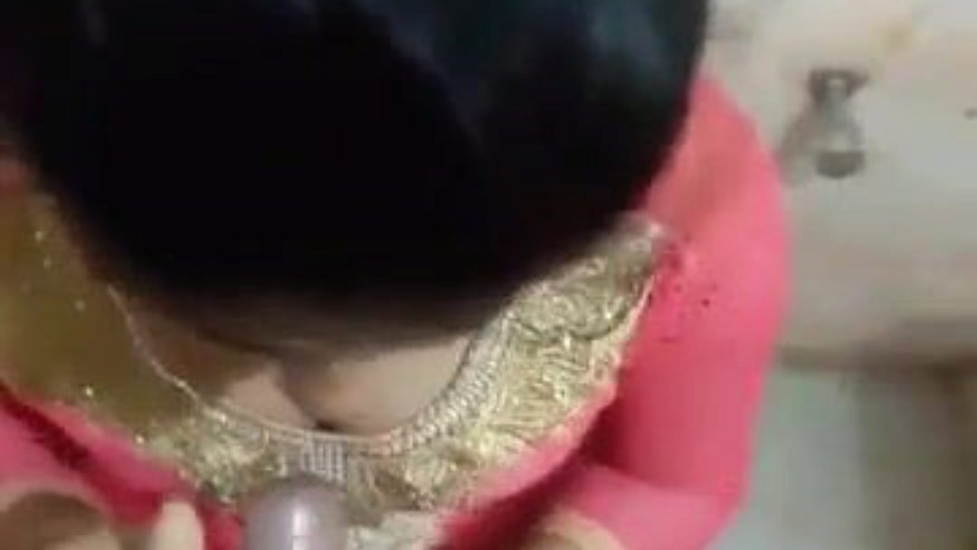 Lovely Tamil Girlfriend Hot Fucking With Lover