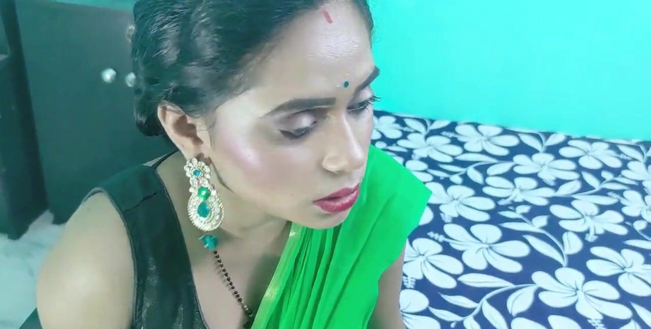 Jabar Jasti Chudai - Dehati Bhabhi Chachi Ko Raat Me Soti Hui Jabarjasti Chudai - Nude Clap